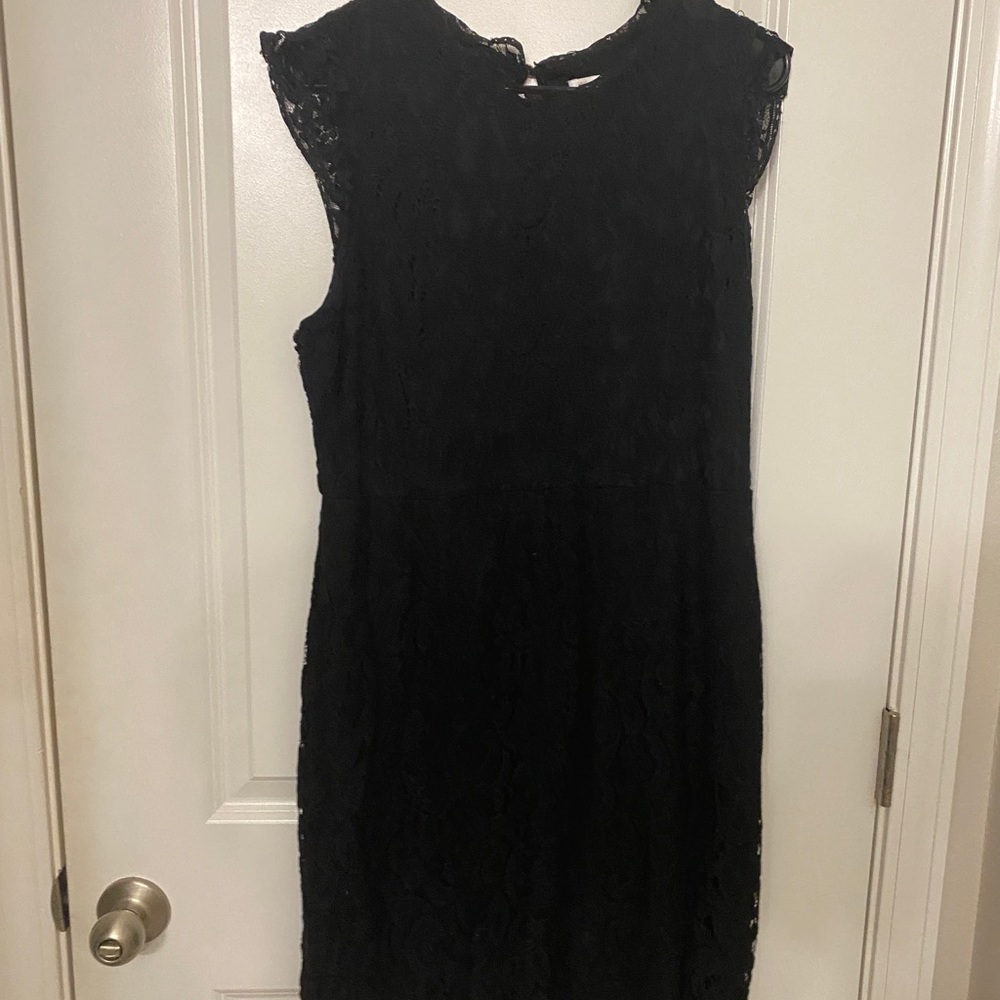Black lace dress